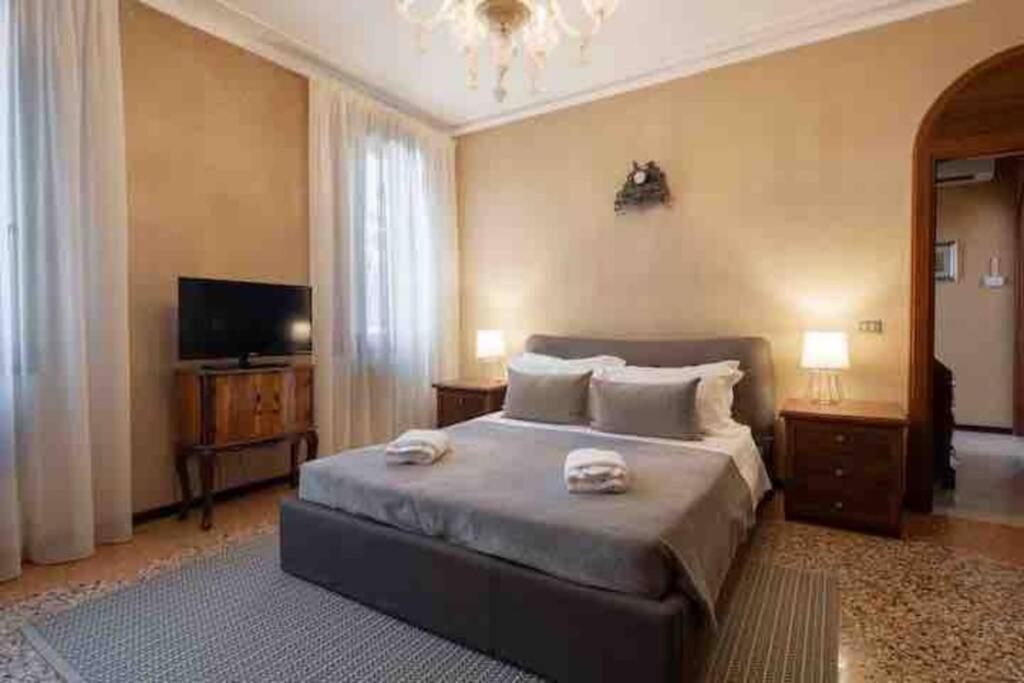 ונציה Ca' Pesaro Rooftop Terrace Apartment. מראה חיצוני תמונה
