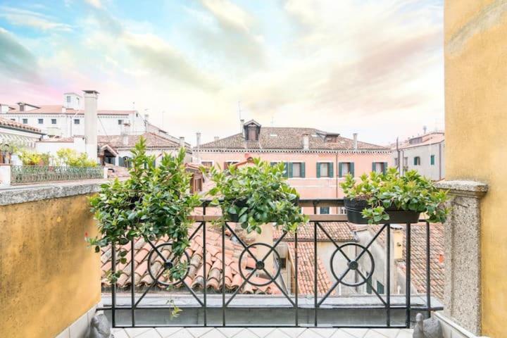 ונציה Ca' Pesaro Rooftop Terrace Apartment. מראה חיצוני תמונה