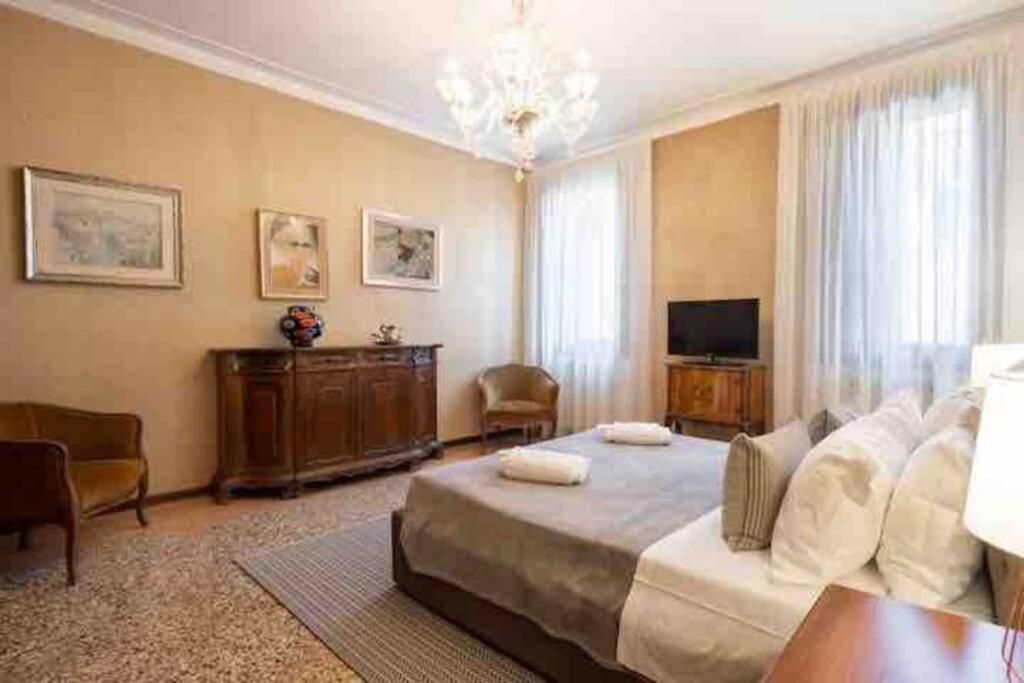 ונציה Ca' Pesaro Rooftop Terrace Apartment. מראה חיצוני תמונה
